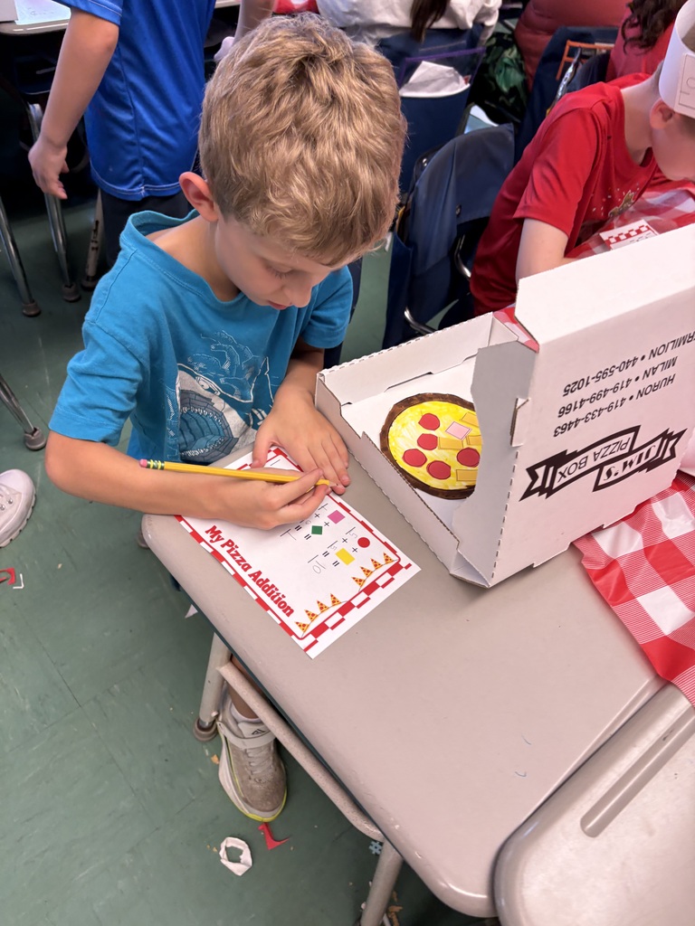 Mrs. Smarr, Mrs. Cannon, and Miss Kehr’s First Grade classes turned into a pizzeria Friday! They made a pizza craft, practiced addition, made a pizza cookie, and finished off the day with a slice of pizza!