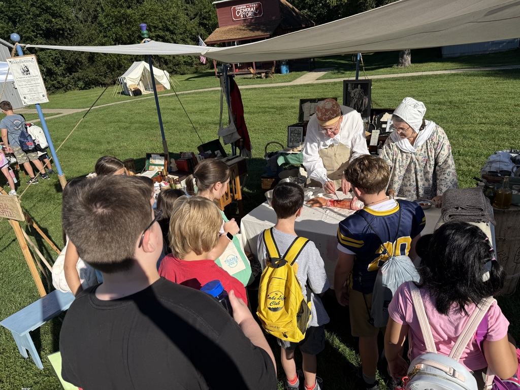 Mrs. Montague’s fourth grade class had a wonderful day stepping back in time at Lyme Village for Pioneer Days! 🏡📚 Students had the opportunity to experience what life was like in the 1800s through hands-on activities, demonstrations, and plenty of learning along the way. Our visit was made even more meaningful as we had the privilege of watching a special 9/11 remembrance ceremony. 🇺🇸 It was a memorable day filled with history, learning, and experiences our students won’t soon forget!