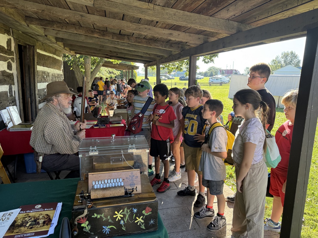 Mrs. Montague’s fourth grade class had a wonderful day stepping back in time at Lyme Village for Pioneer Days! 🏡📚 Students had the opportunity to experience what life was like in the 1800s through hands-on activities, demonstrations, and plenty of learning along the way. Our visit was made even more meaningful as we had the privilege of watching a special 9/11 remembrance ceremony. 🇺🇸 It was a memorable day filled with history, learning, and experiences our students won’t soon forget!