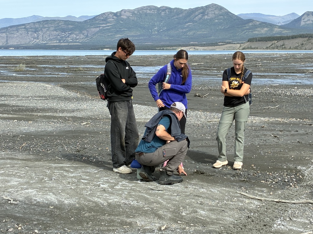  the Geotrac Foundation funded and supported a Polar STEAM field school hosted at the Kluane Lake Research Station (KLRS) in Canada’s Yukon Territory. The program brought together high school students from the Champagne and Aishihik First Nations (CAFN), the Kluane First Nation (KFN), and the United States (specifically Ohio and Maine). Alongside field educators, scientists, and cultural knowledge holders, students learned directly on the land, integrating indigenous knowledge with climate and earth science.