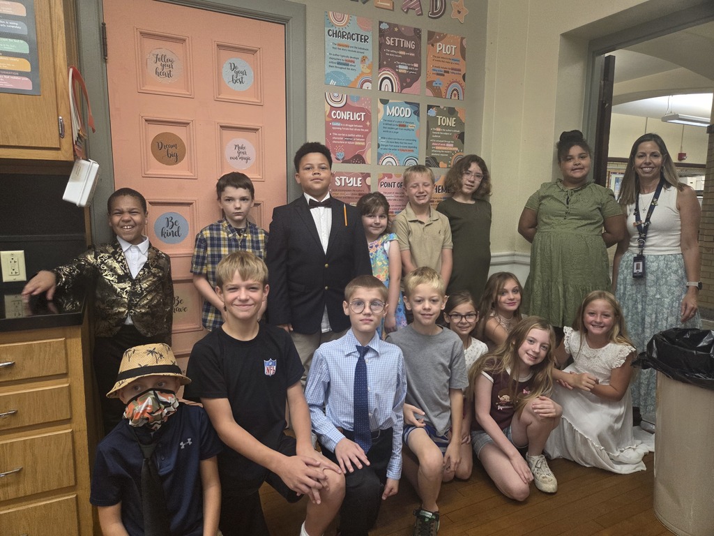 kids dressed up