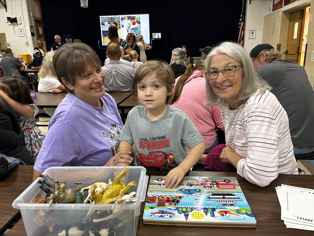 Preschool students celebrated grandparents day on Tuesday September 15 at Maplehurst Elementary. Grandparents joined their grandchildren in the gymnasium for a story, song, snack and then spent time out on the playground. Thank you to all the grandparents who came!