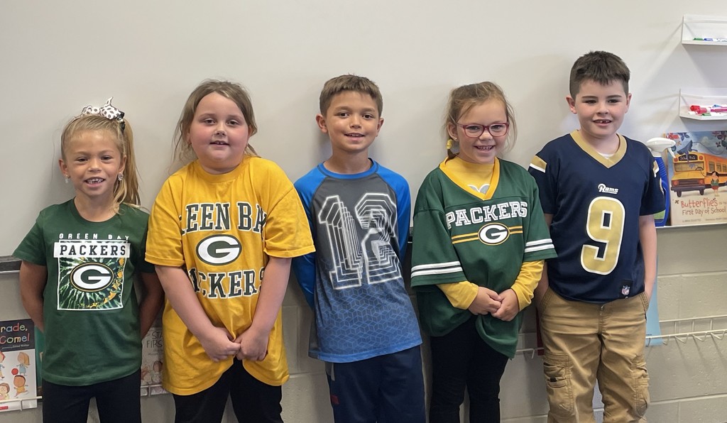 Ms. Barthle's Students wearing gear of their favorite team!
