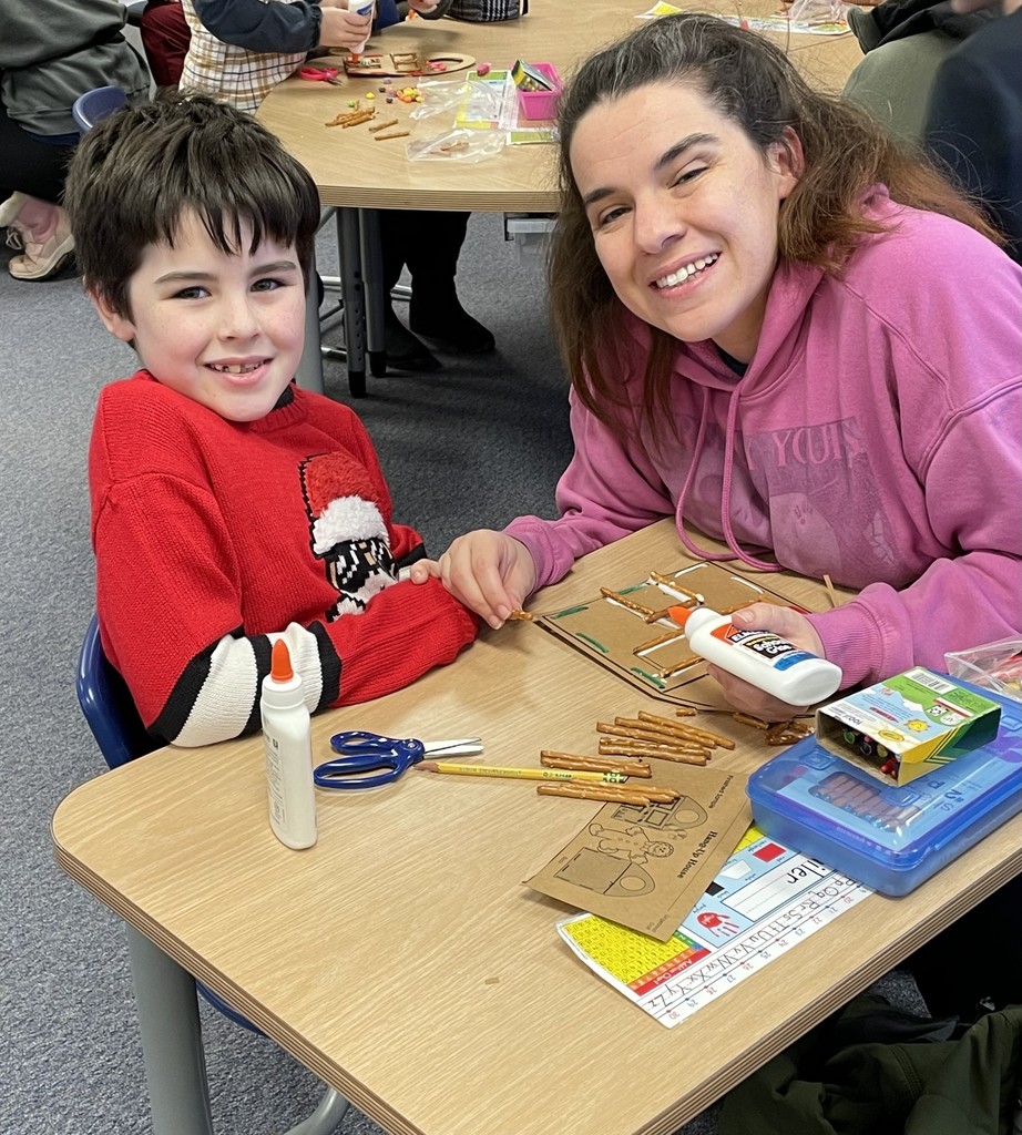 Making Gingerbread houses
