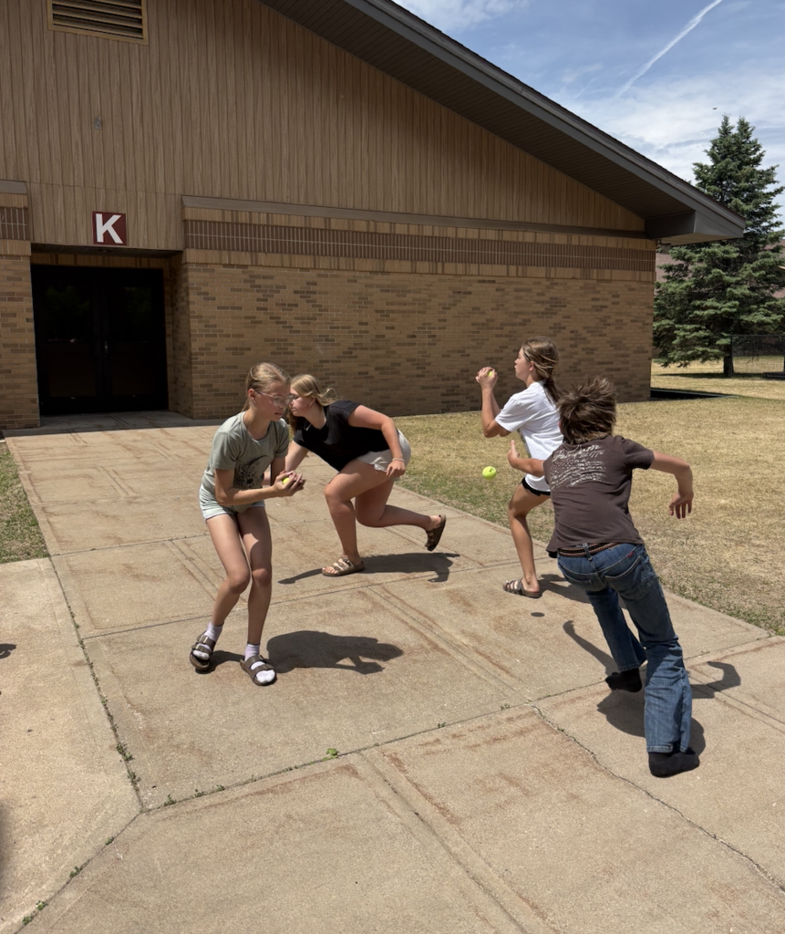 7th grade playing outside