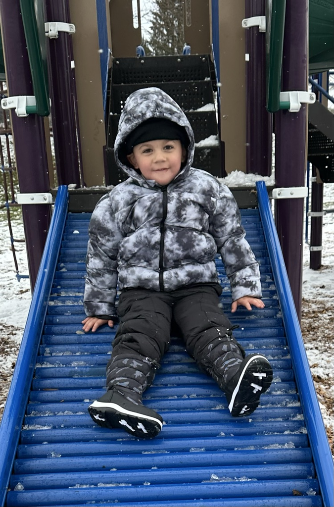 Ms. Chesebro’s class enjoyed playing in the snow!