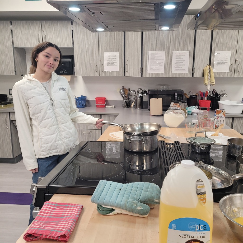 Bella Shepard making rice.