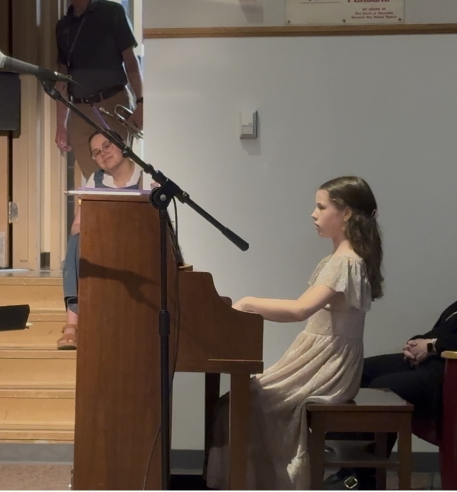 Violet Grady, pianist