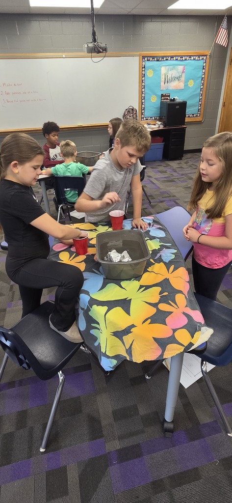 3rd Grade did a fun activity with Mrs. Masters. Students were given a challenge to design and build a boat out of one piece of tin foil. Then they had to see how many pennies it could hold. They worked together to design, create and re-create their designs!