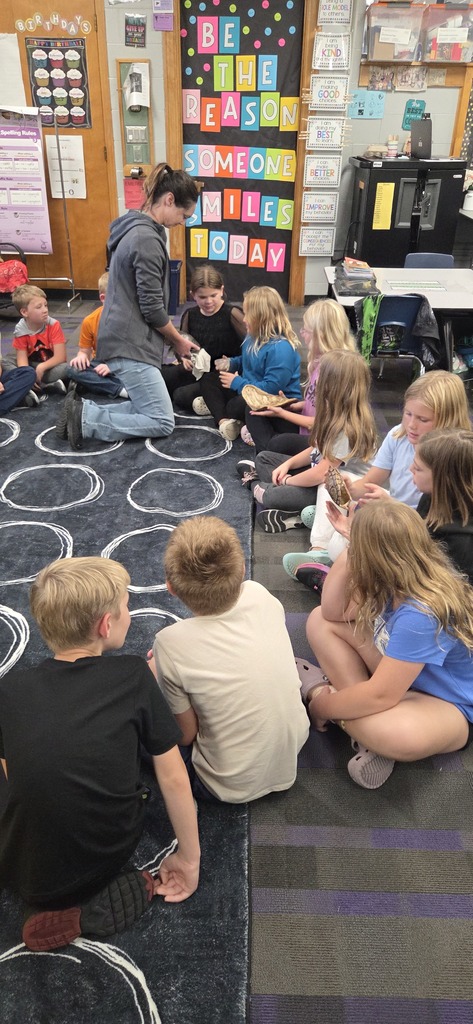 Danielle Bennett from the Conservation came to talk to Ida Grove third grade about turtles and their traits. She brought a land and water turtle to show students the different traits they have to survive in their environment.