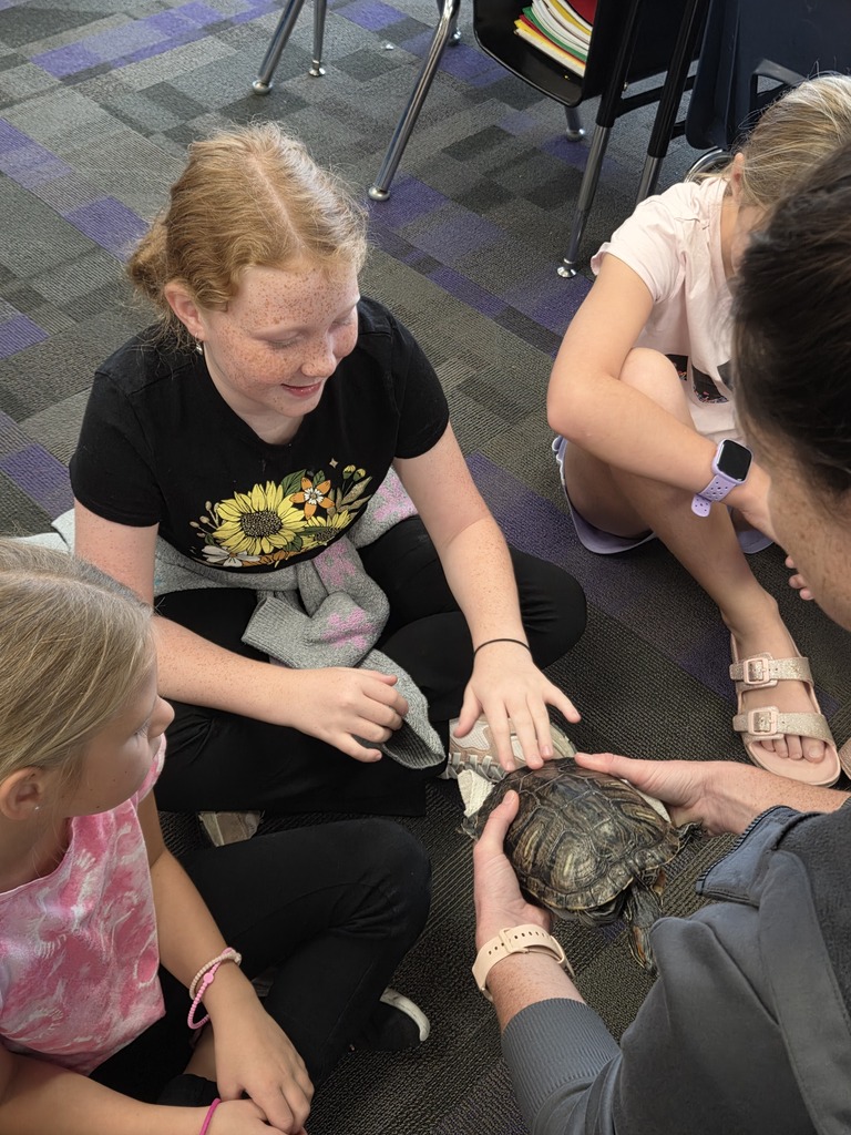 Danielle Bennett from the Conservation came to talk to Ida Grove third grade about turtles and their traits. She brought a land and water turtle to show students the different traits they have to survive in their environment.