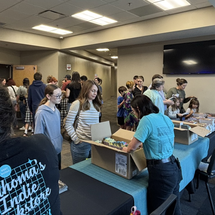 Lauren Tarshis author