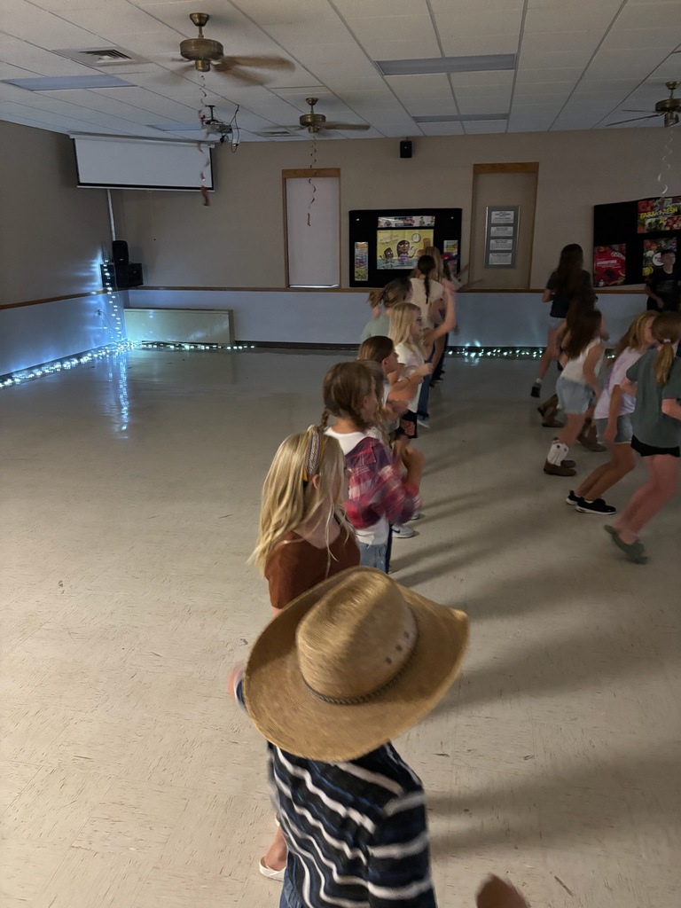 A picture of the OMS dance.
