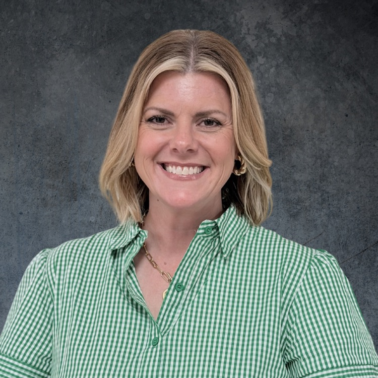 Jaime Johnson Headshot.
