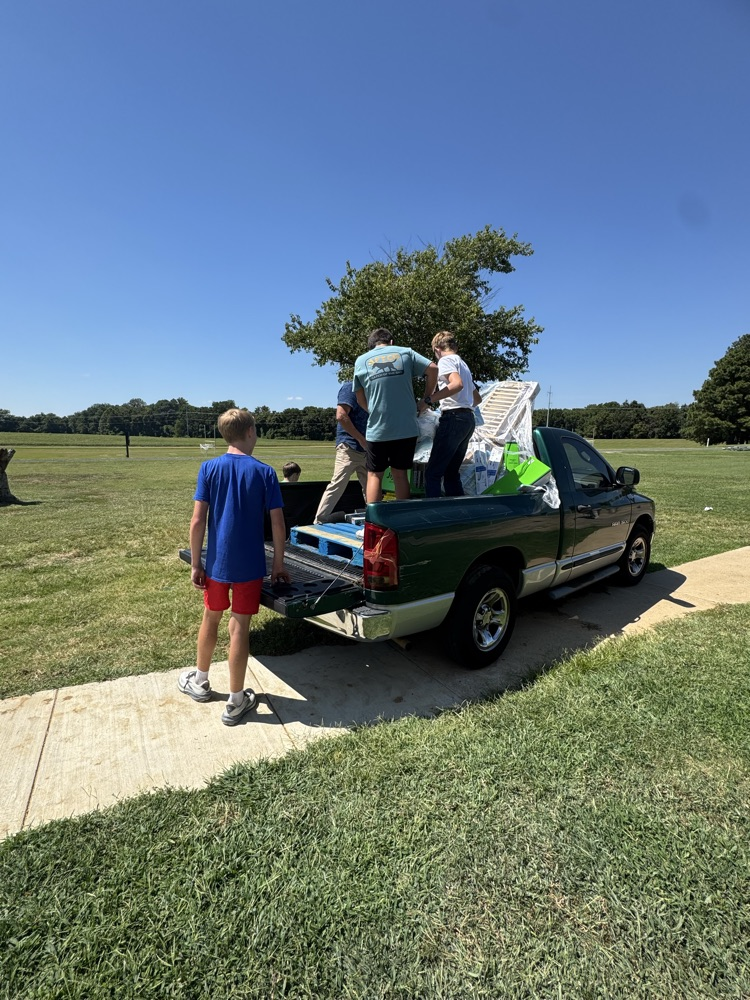 Ag students unloading donations
