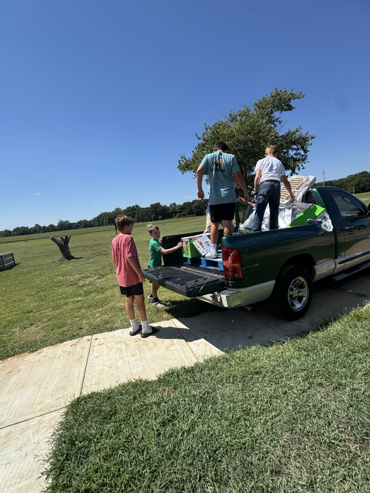 Ag students unloading donations