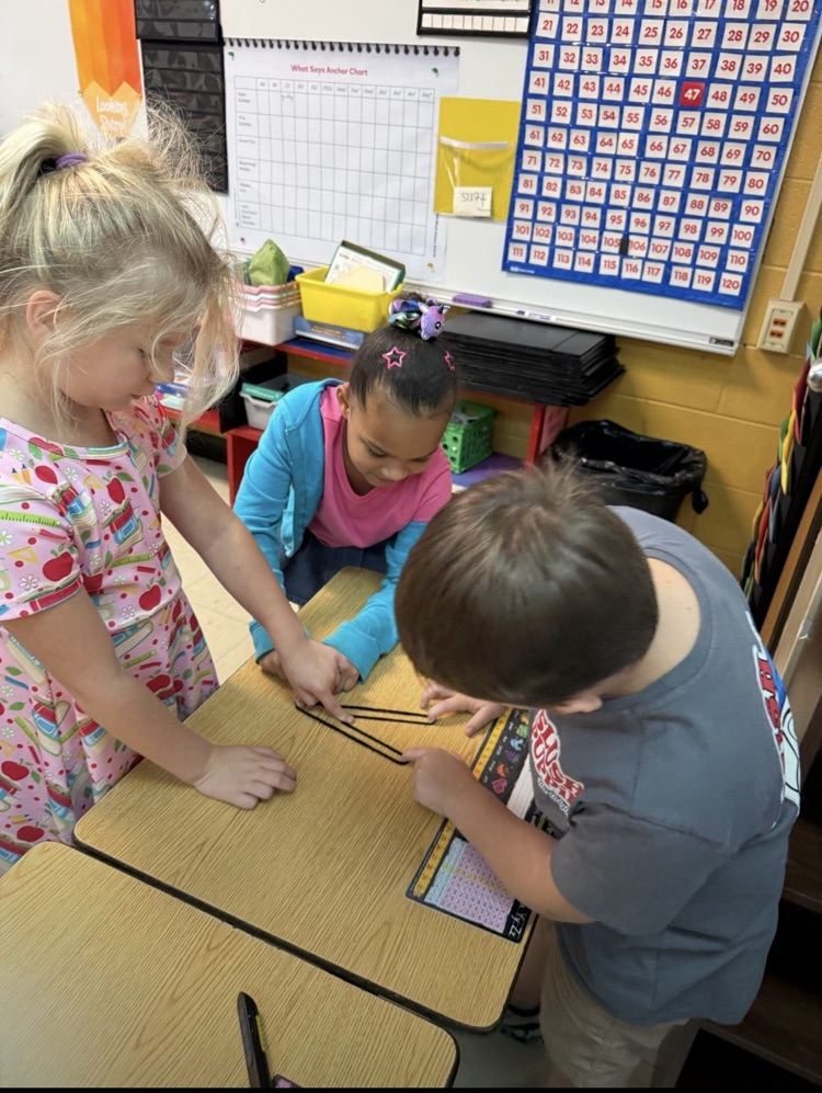 first grade students Mrs. Laura’s Class