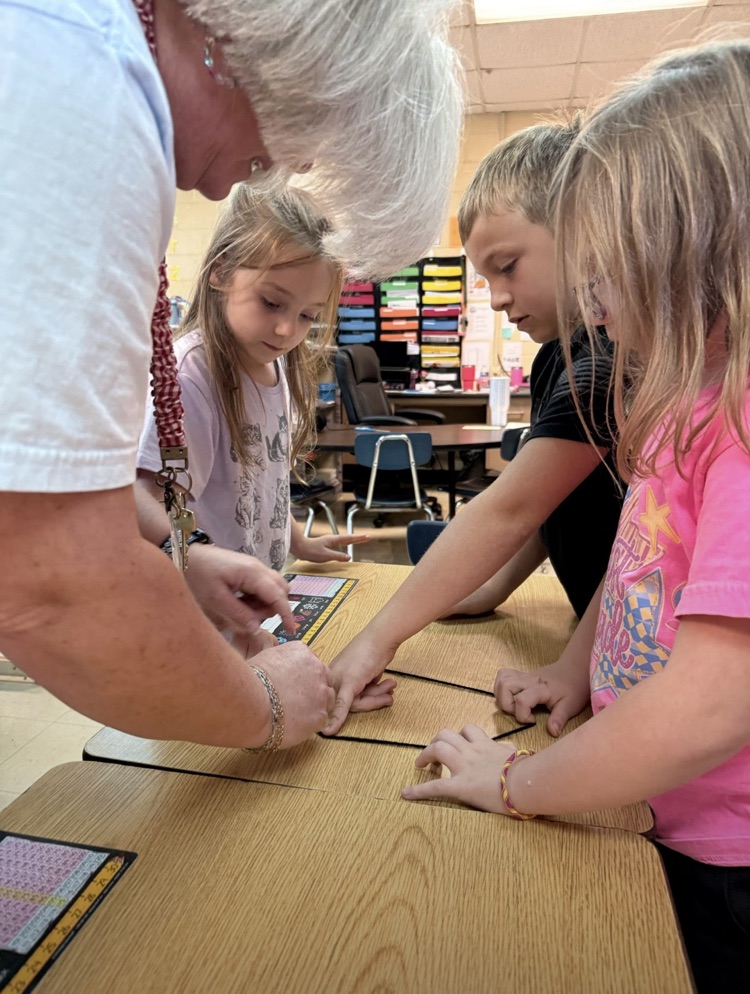 first grade students Mrs. Laura’s Class