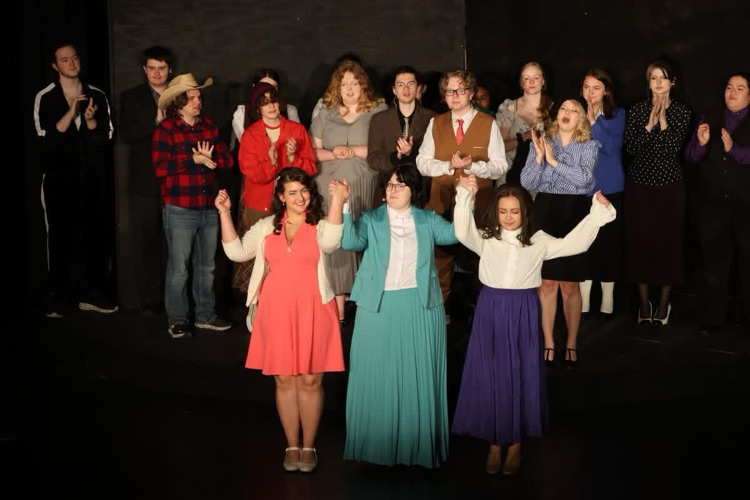 full cast picture