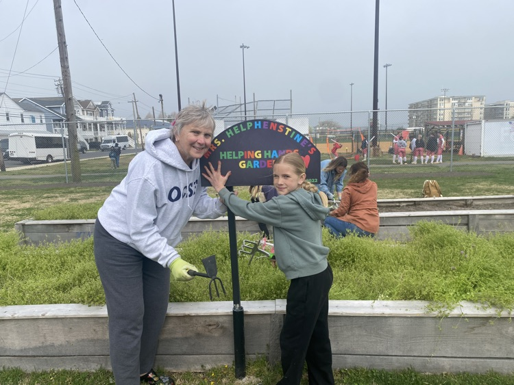 helping hands garden day
