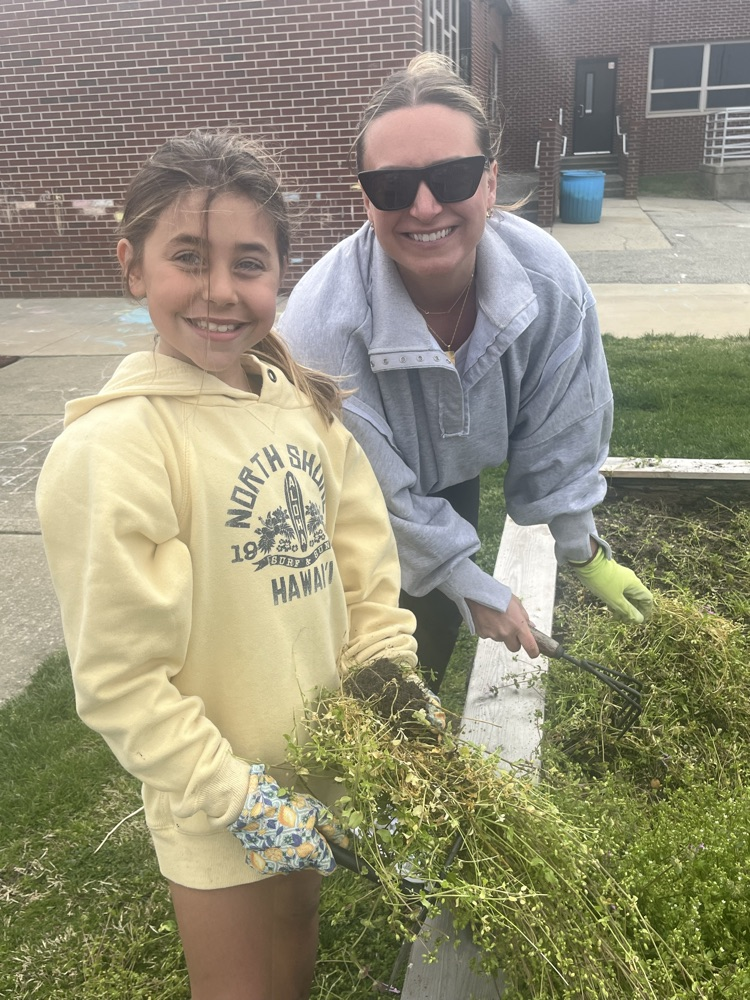 helping hands garden day