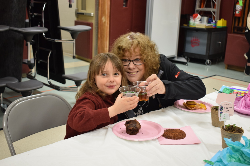1st Grade Mother's Day Tea