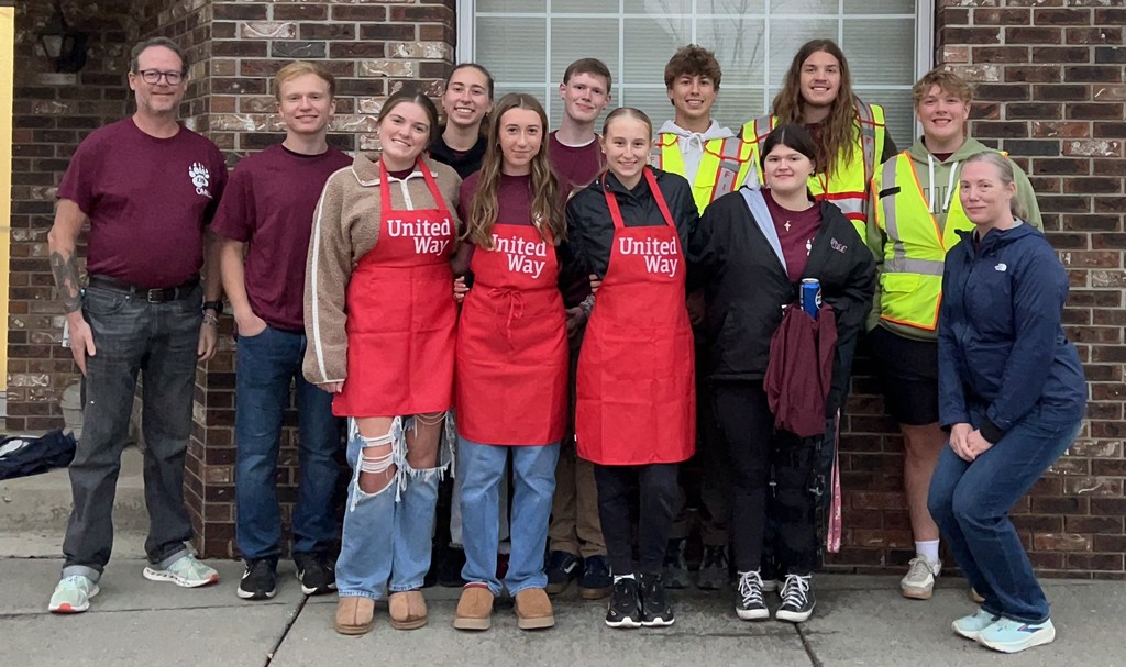 NHS volunteered at the United Way Spaghetti Dinner