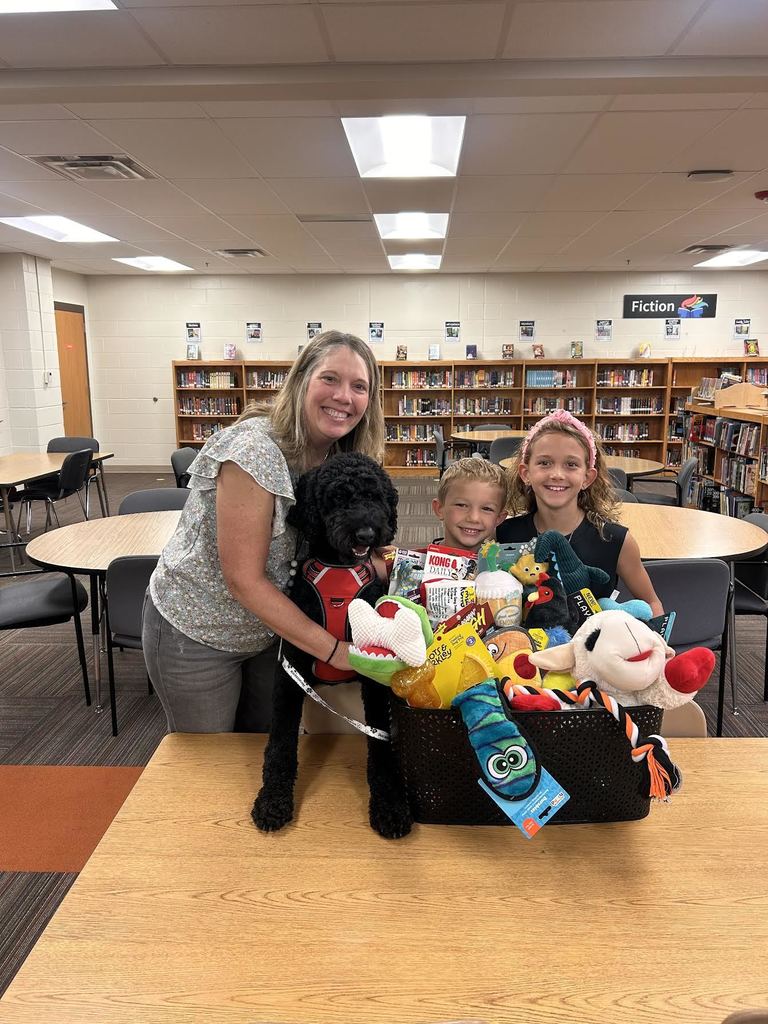 Gibbs getting his gift basket