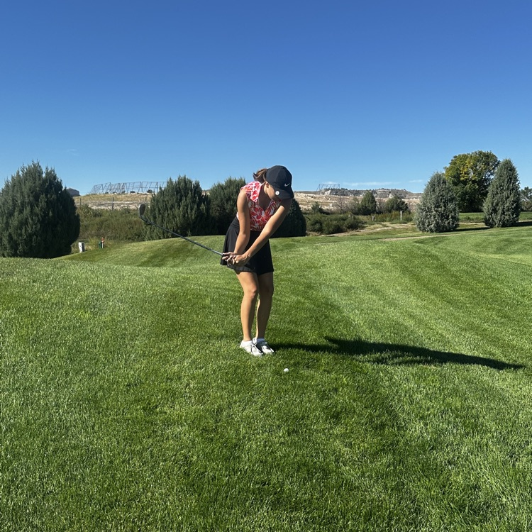 girls golf