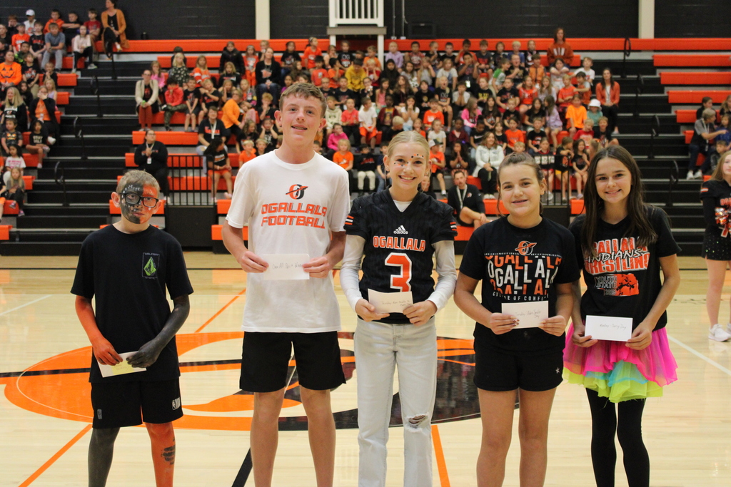 middle school dress up day winners