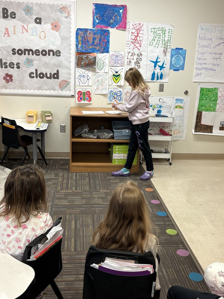 tatum teaching lesson on kindness to 1st grade class