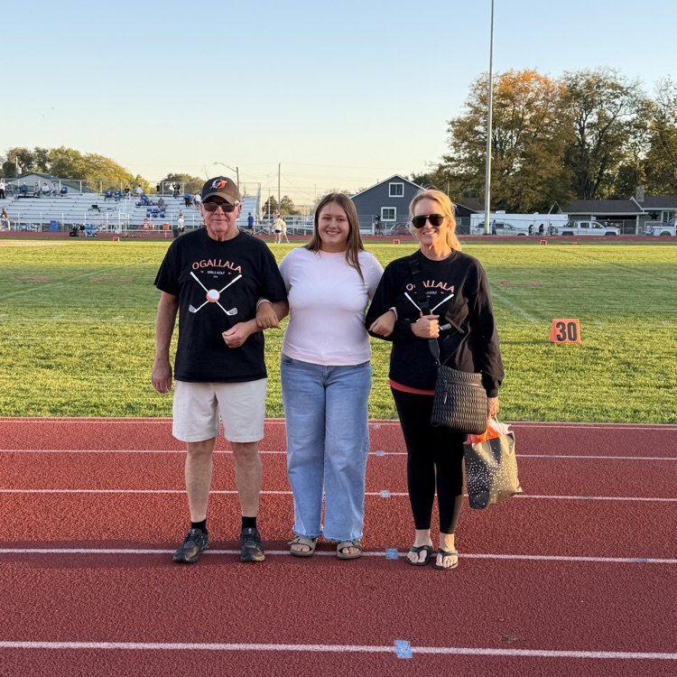 golfer with parents