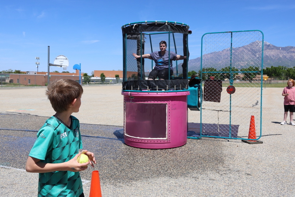 Principal in dunk tank