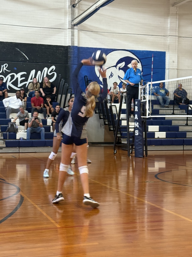 Girls Volleyball