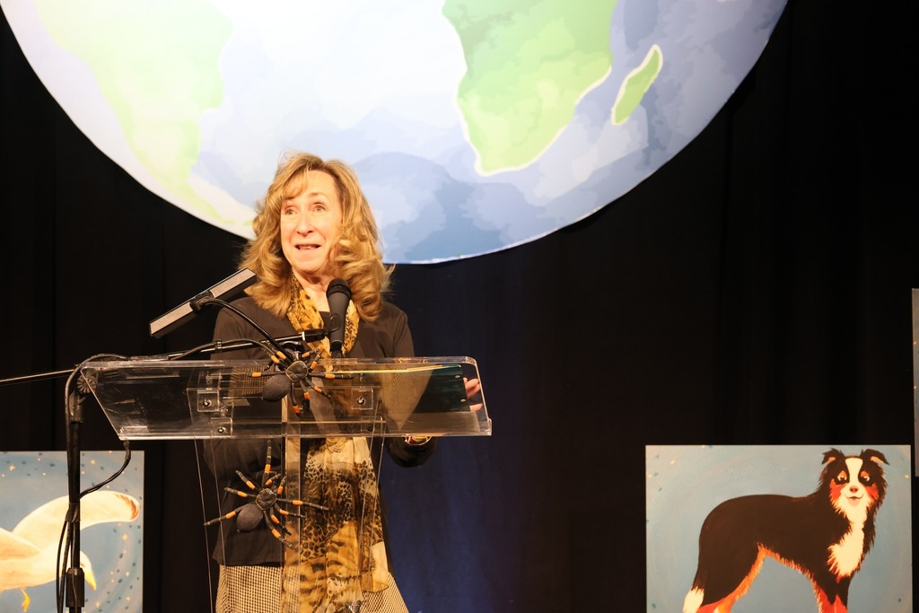 Sy Montgomery speaking at event