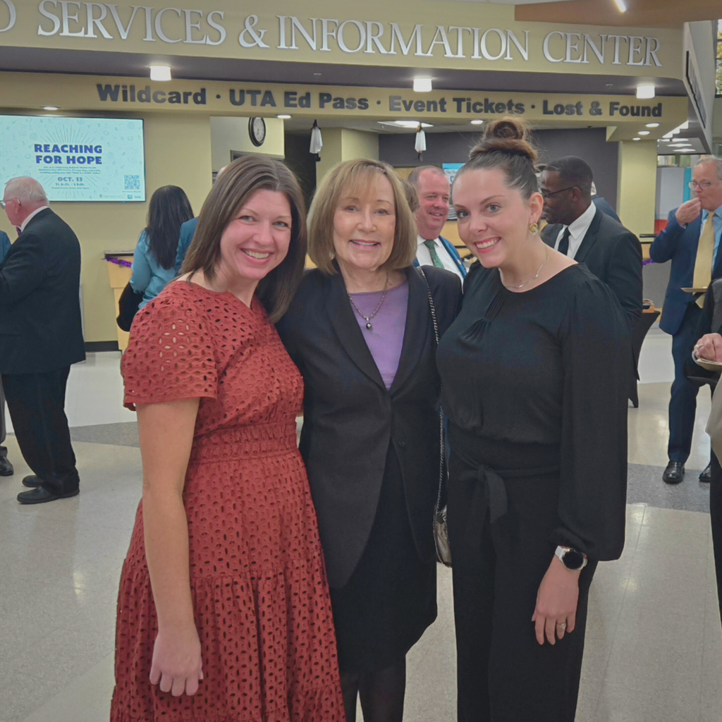 Suzanne Lindquist with foundation staff at WSU Salutes reception