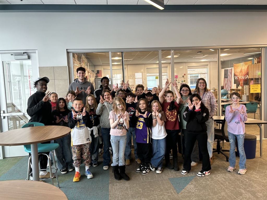 WSU Players visiting schools