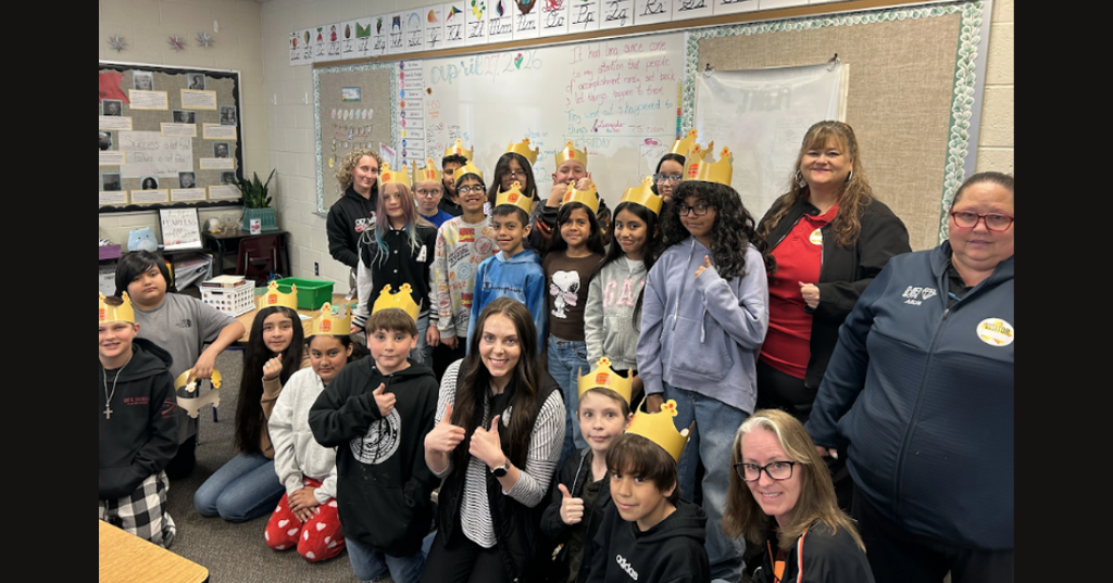 students wearing Burger King crowns