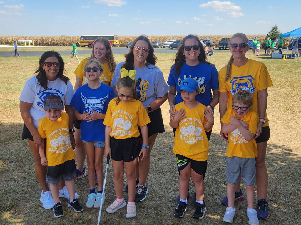 Mrs. Heiden's and Ms. Tipple's class at soccer competition