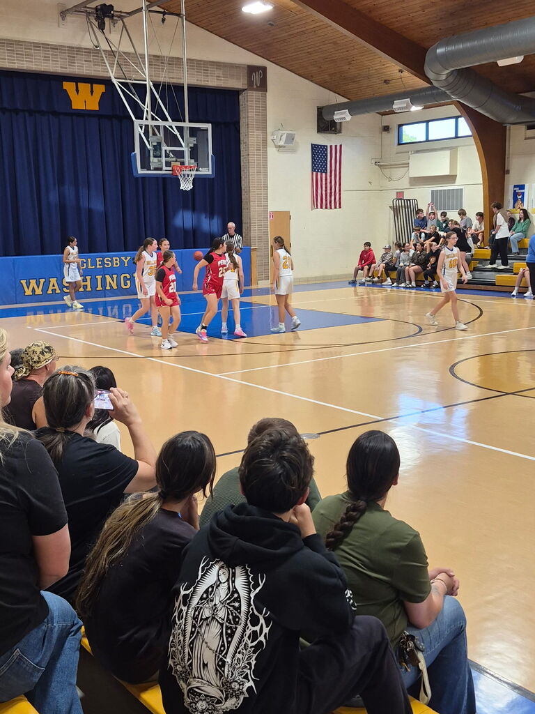 girls' basketball