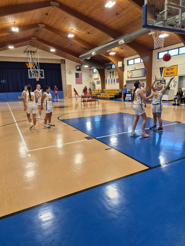 girls' basketball
