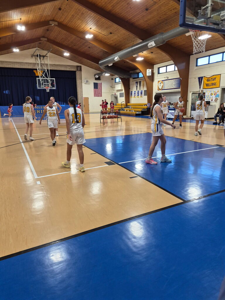 girls' basketball