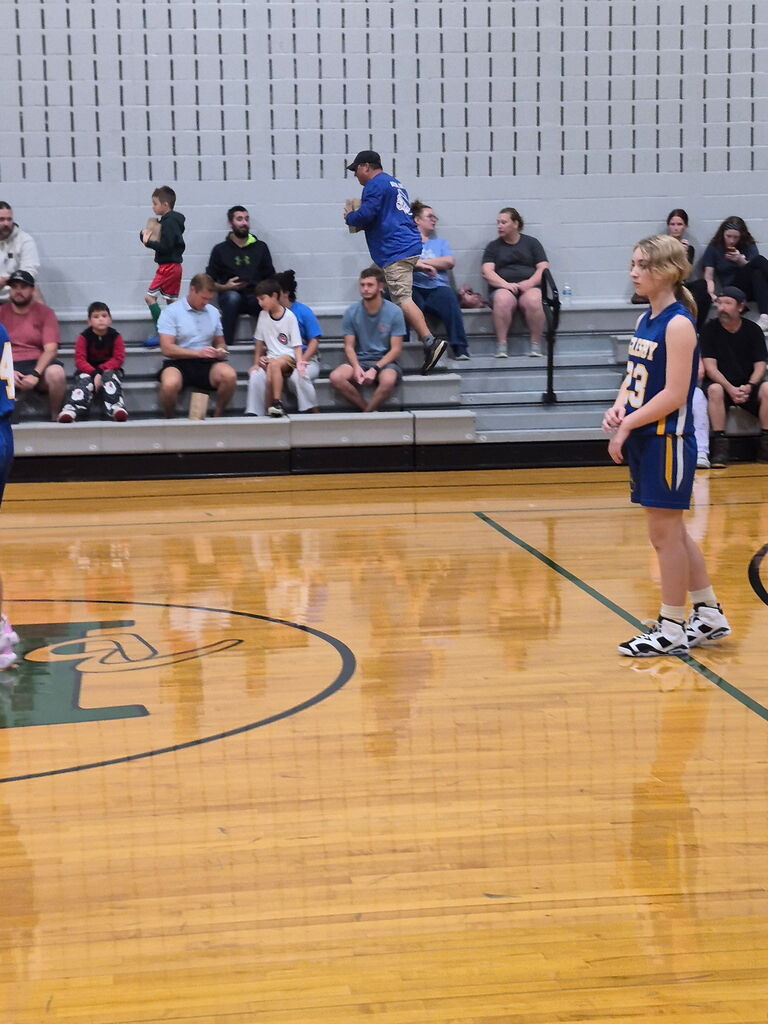 girls' basketball