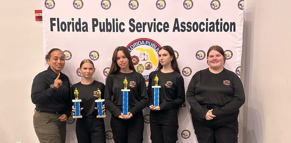 CTE Instructor Demeika McClendon, Sabrina Shultz, Morgan Robinson, Lyla Philpott, and Zoe Garrett