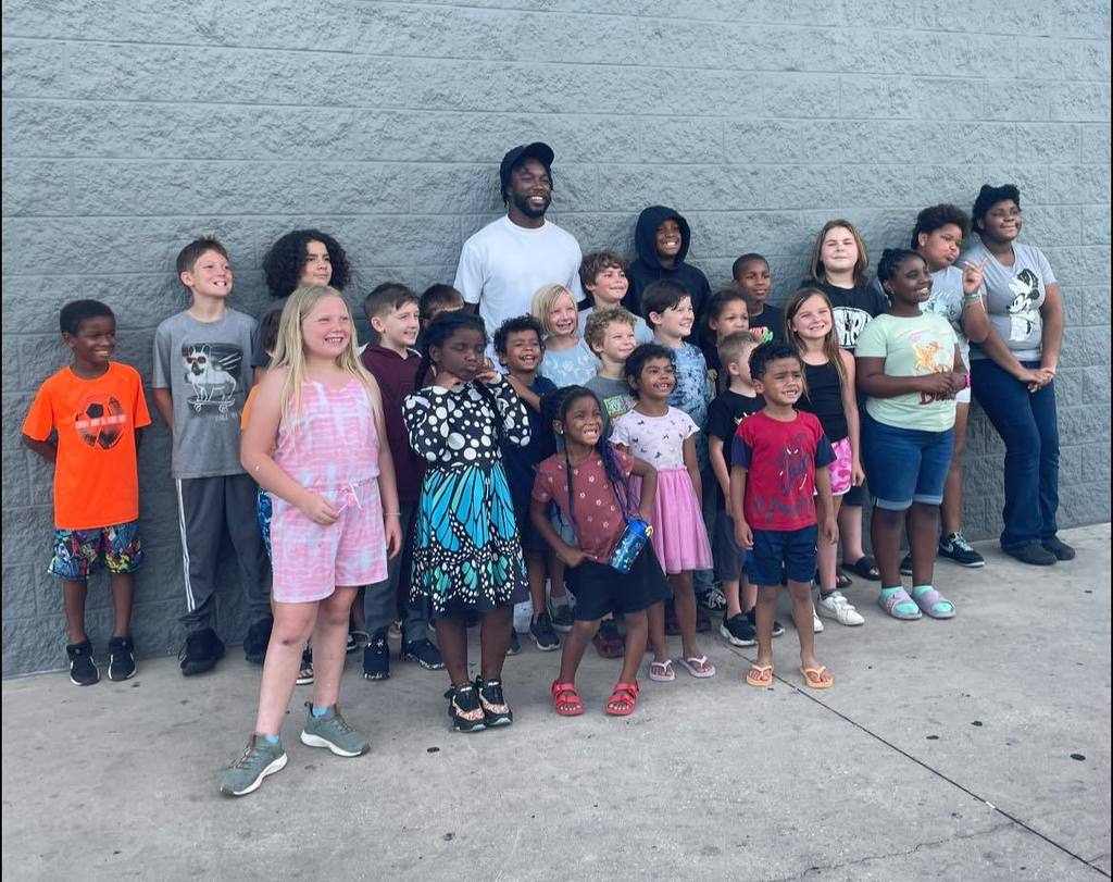 EP Students with Richie Grant shopping at Walmart