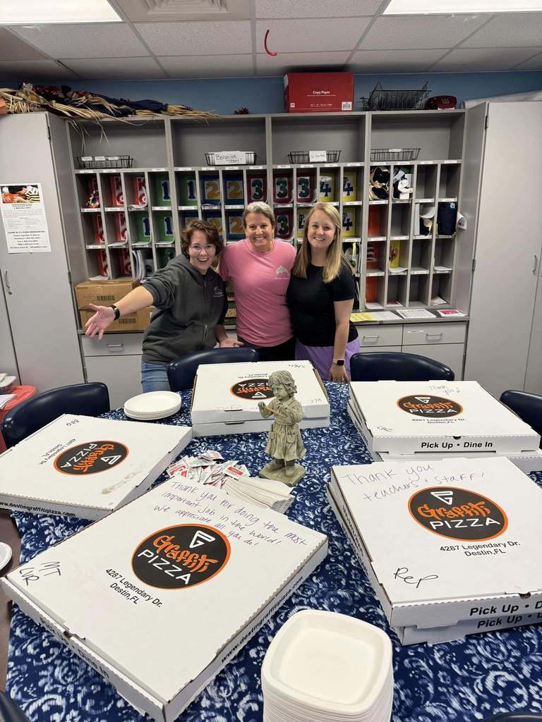 You’ve got to give Graffiti Pizza a try! Our staff at DES enjoyed their scrumptious pizzas for lunch!!! Thank you Graffiti’s!