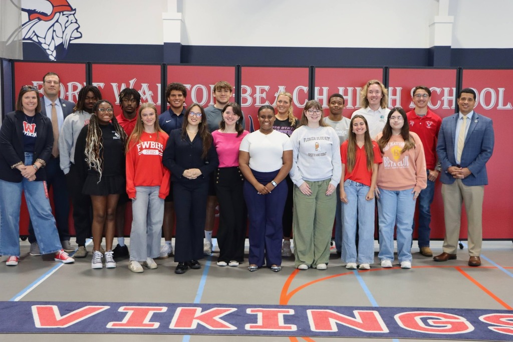Student Roundtable discussion at Fort Walton Beach High School