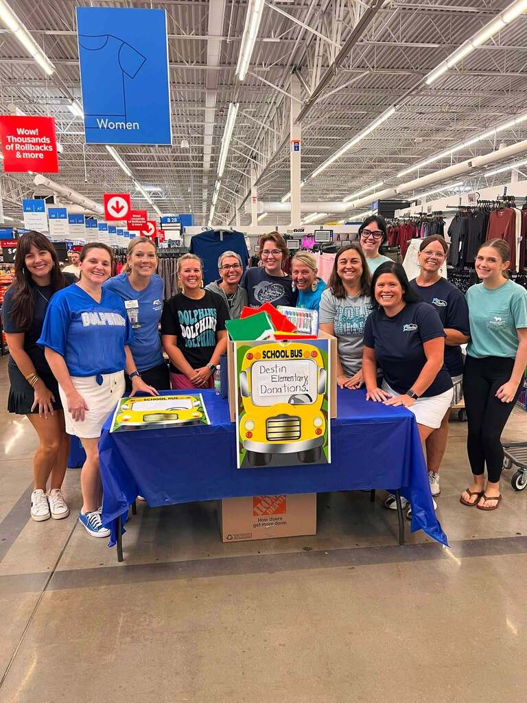 DES Staff and Volunteers at Stuff the Bus
