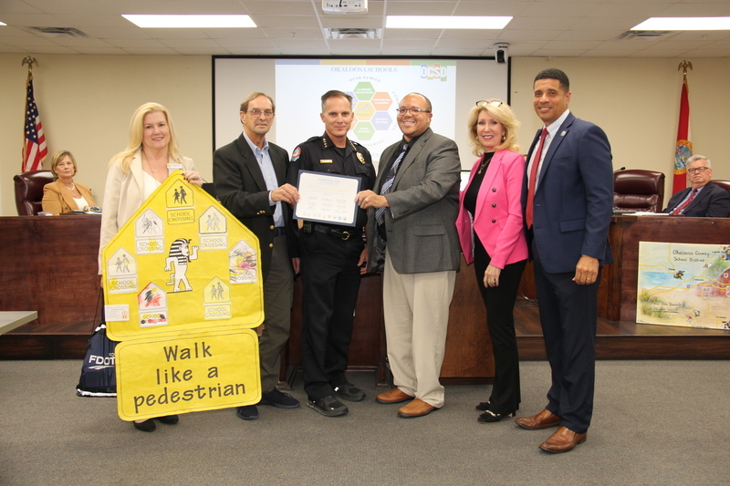 Committee's Choice Award - Richbourg School