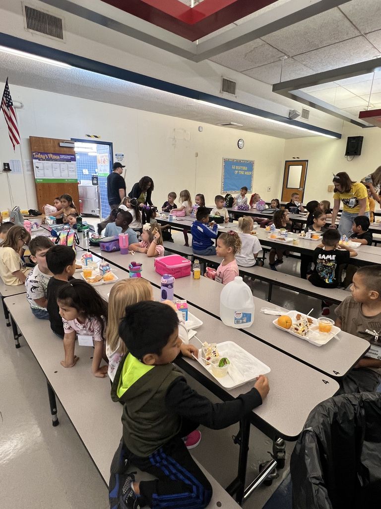 Lunch time for students